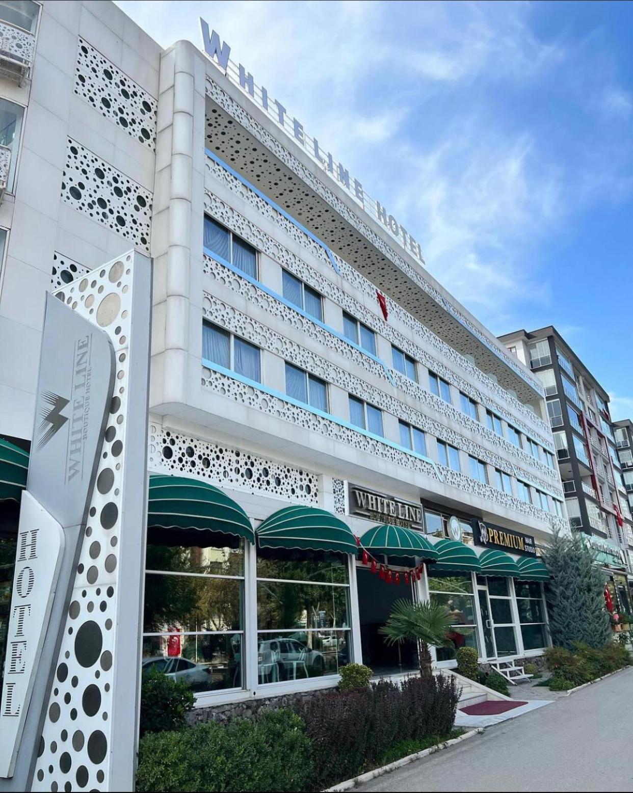 White Line Boutique Hotel エラズー エクステリア 写真