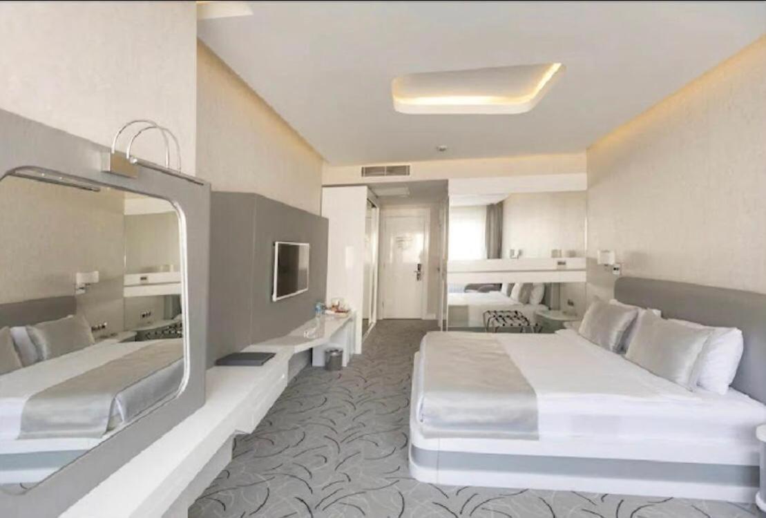 White Line Boutique Hotel エラズー エクステリア 写真