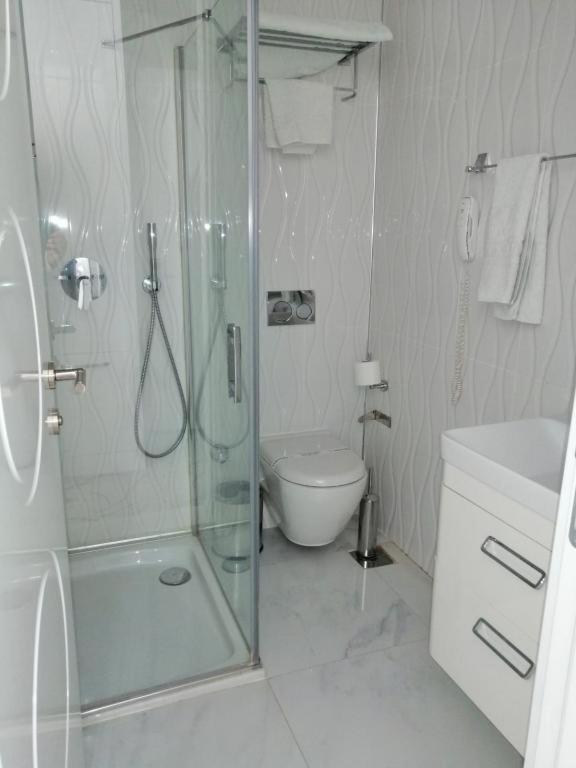 White Line Boutique Hotel エラズー エクステリア 写真
